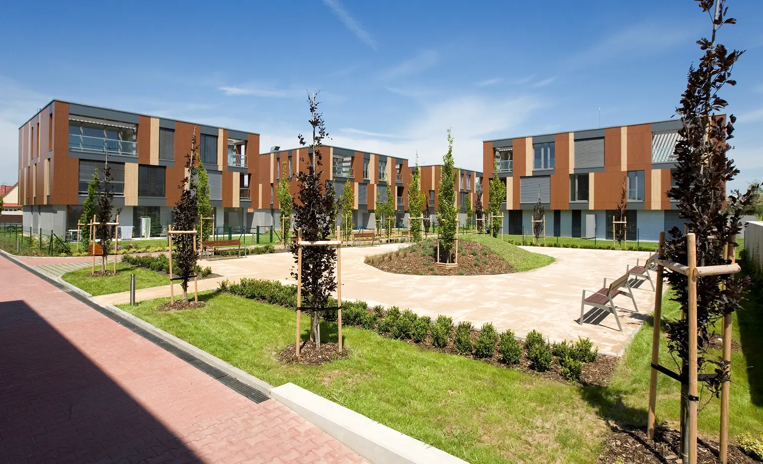 Zhotovujeme všechny typy pozemních staveb